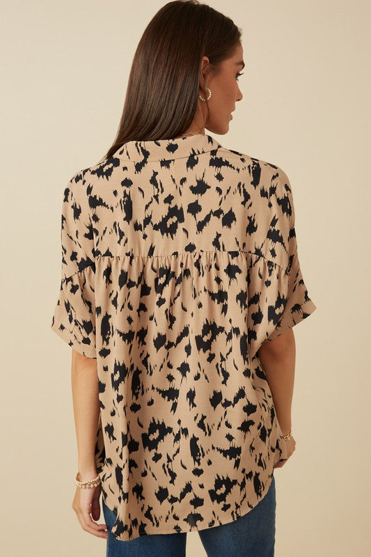 Women&#39;s Button Up Animal Print Blouse - (Taupe)