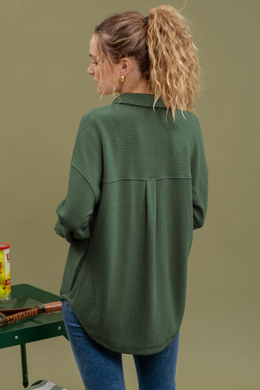 HALF BUTTON SIDE POCKET KNIT TOP - (Hunter Green)