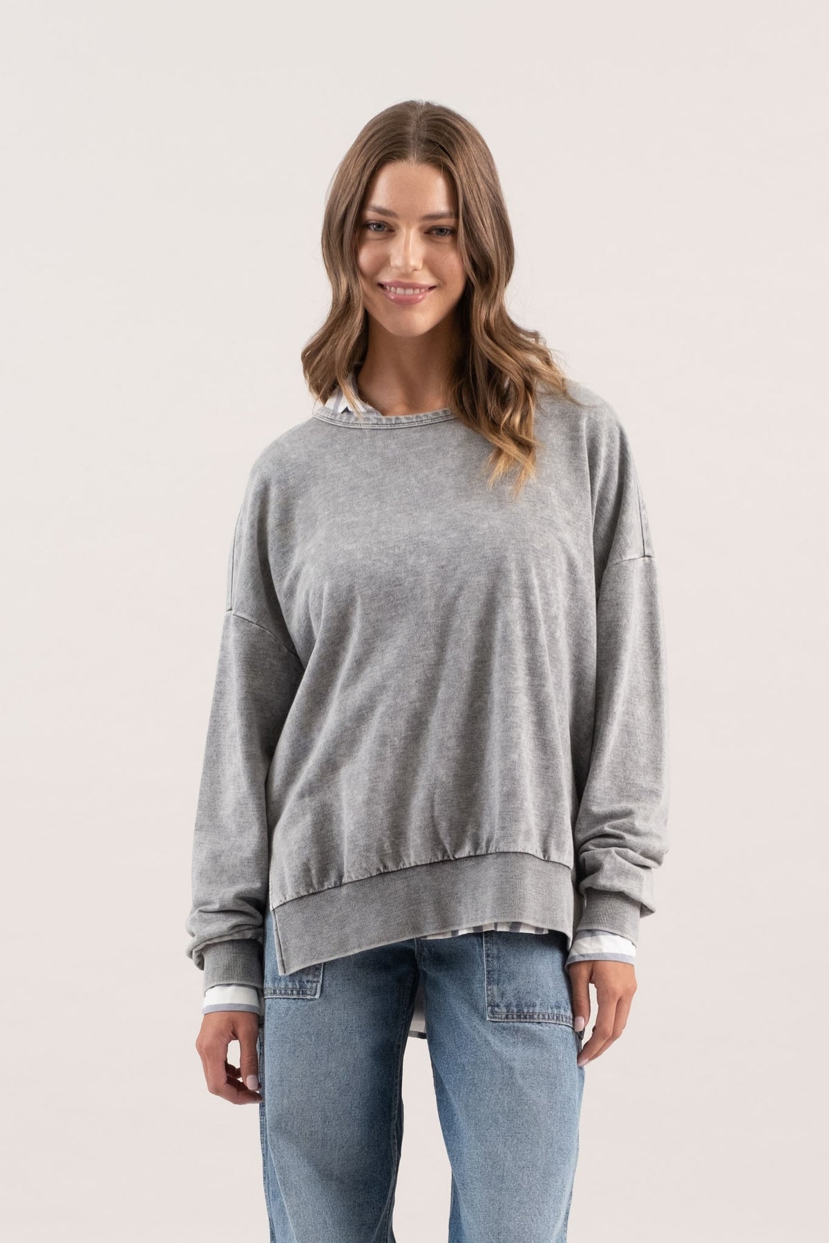 WASHED CREWNECK LONG SLEEVE KNIT TOP - (Black)