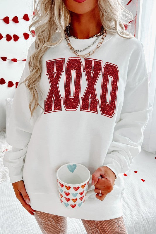 XOXO Graphic Valentines Pullover Sweatshirt - (White)