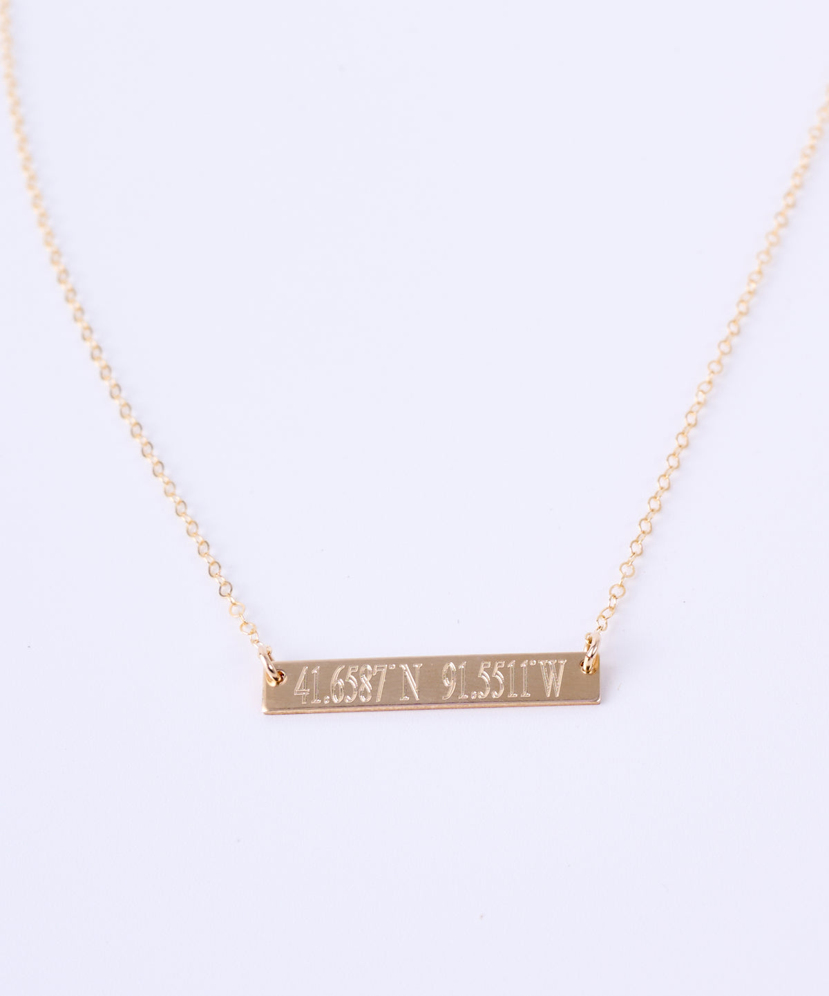 Personalized Bar Necklace - Horizontal