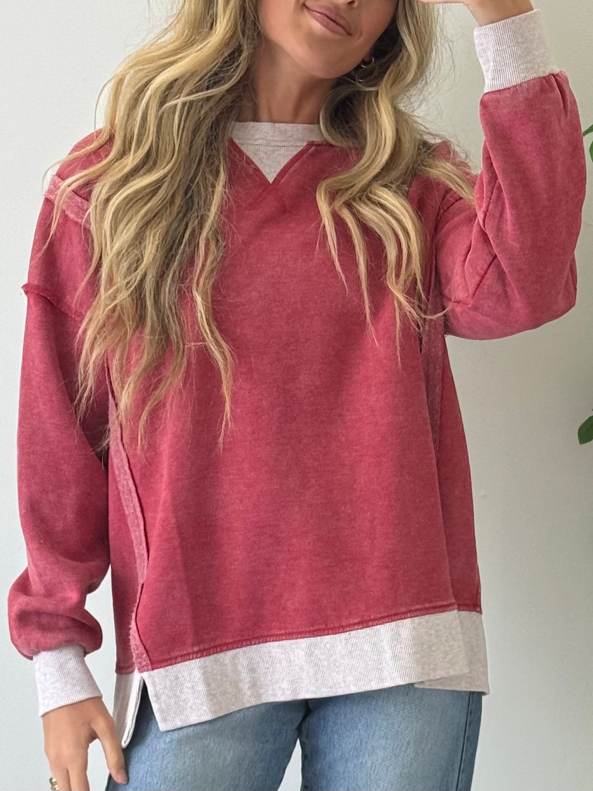 Acid Washed Contrast Fleece Pullover - Dark Red RESTOCK