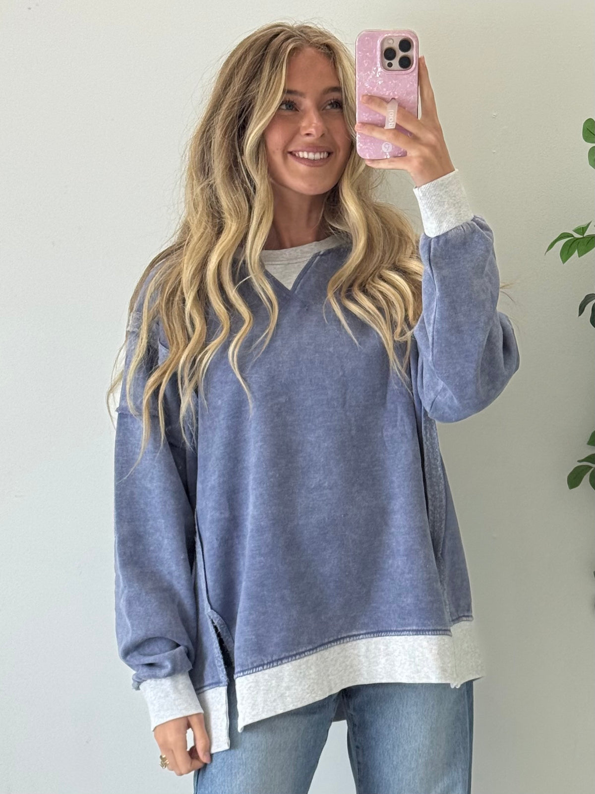 Acid Washed Contrast Fleece Pullover - Marlin