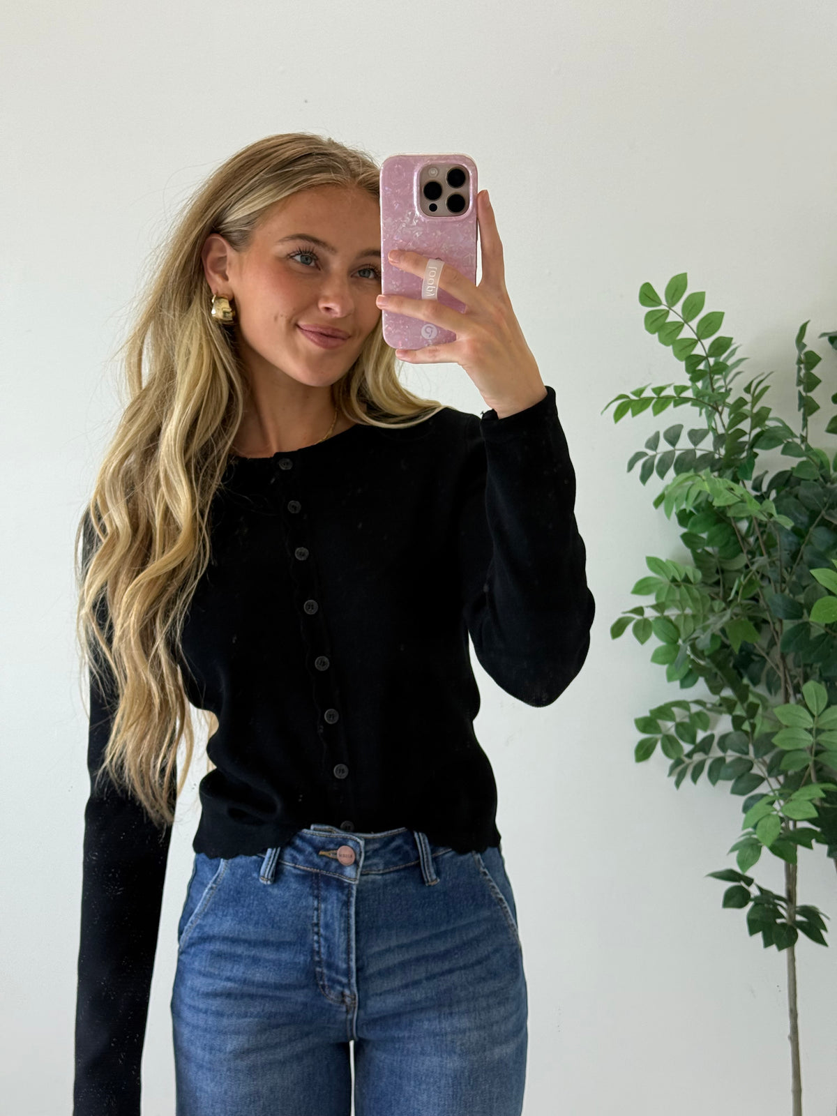 Scalloped Button Long Sleeve Knit Cardigan