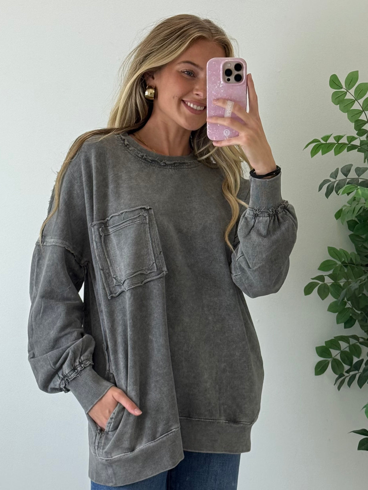 Snow Washed French Terry Sweatshirt - Ash Grey