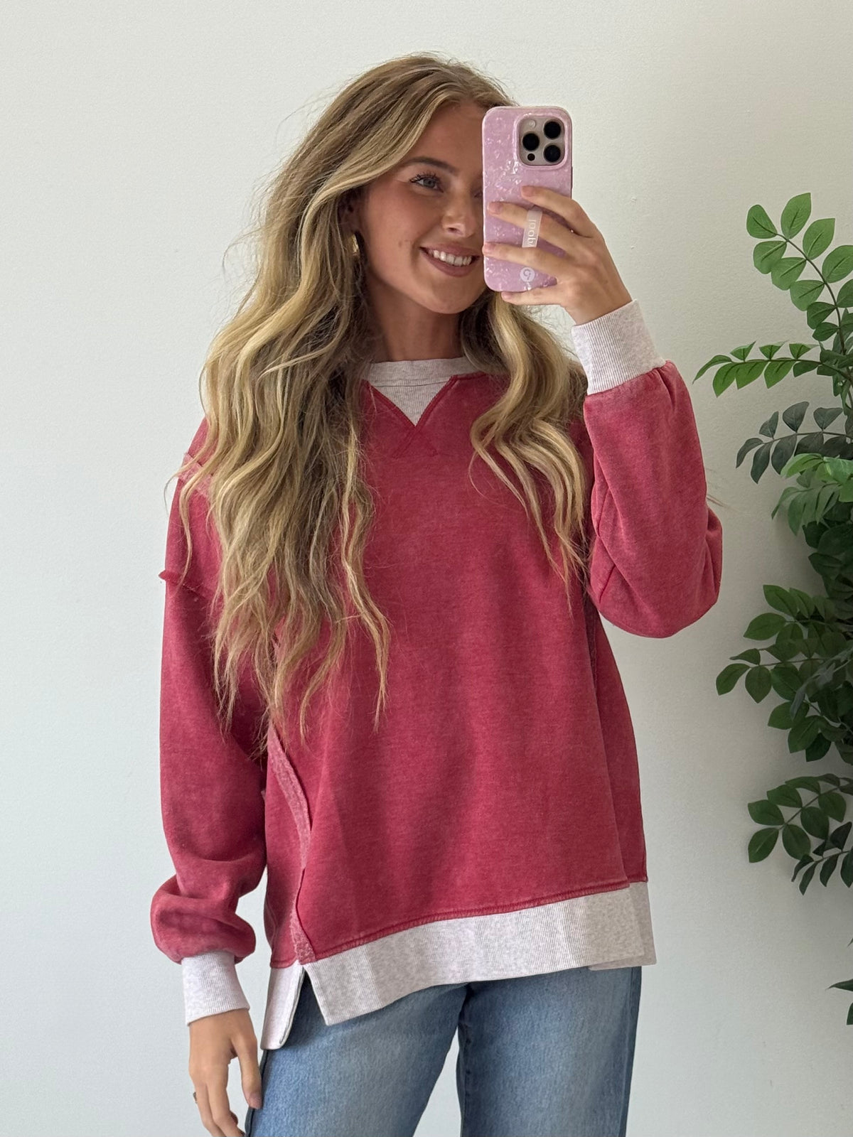 Acid Washed Contrast Fleece Pullover - Dark Red
